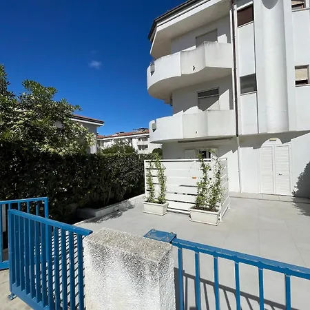 Casa Anto A 50m Dal Mare * 瓦斯托