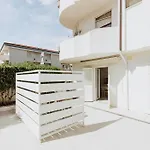 Casa Anto A 50m Dal Mare Apartment